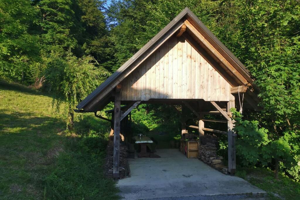 Cottage In The Woods - Lake Бохінь Екстер'єр фото