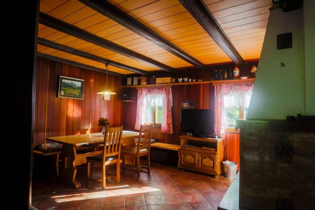 Cottage In The Woods - Lake Бохінь Екстер'єр фото